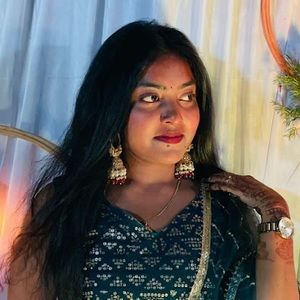 Meet your Posher, Deepika